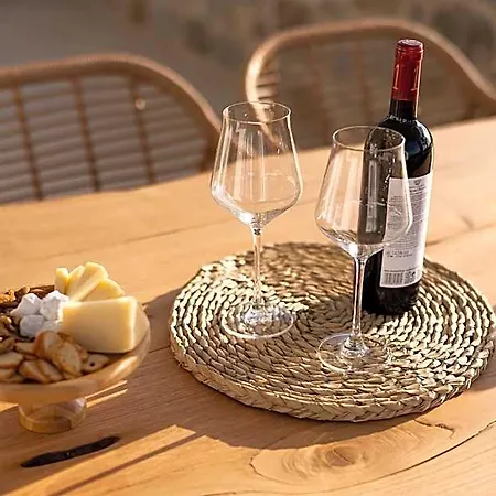 Hotel Cosmos 3*